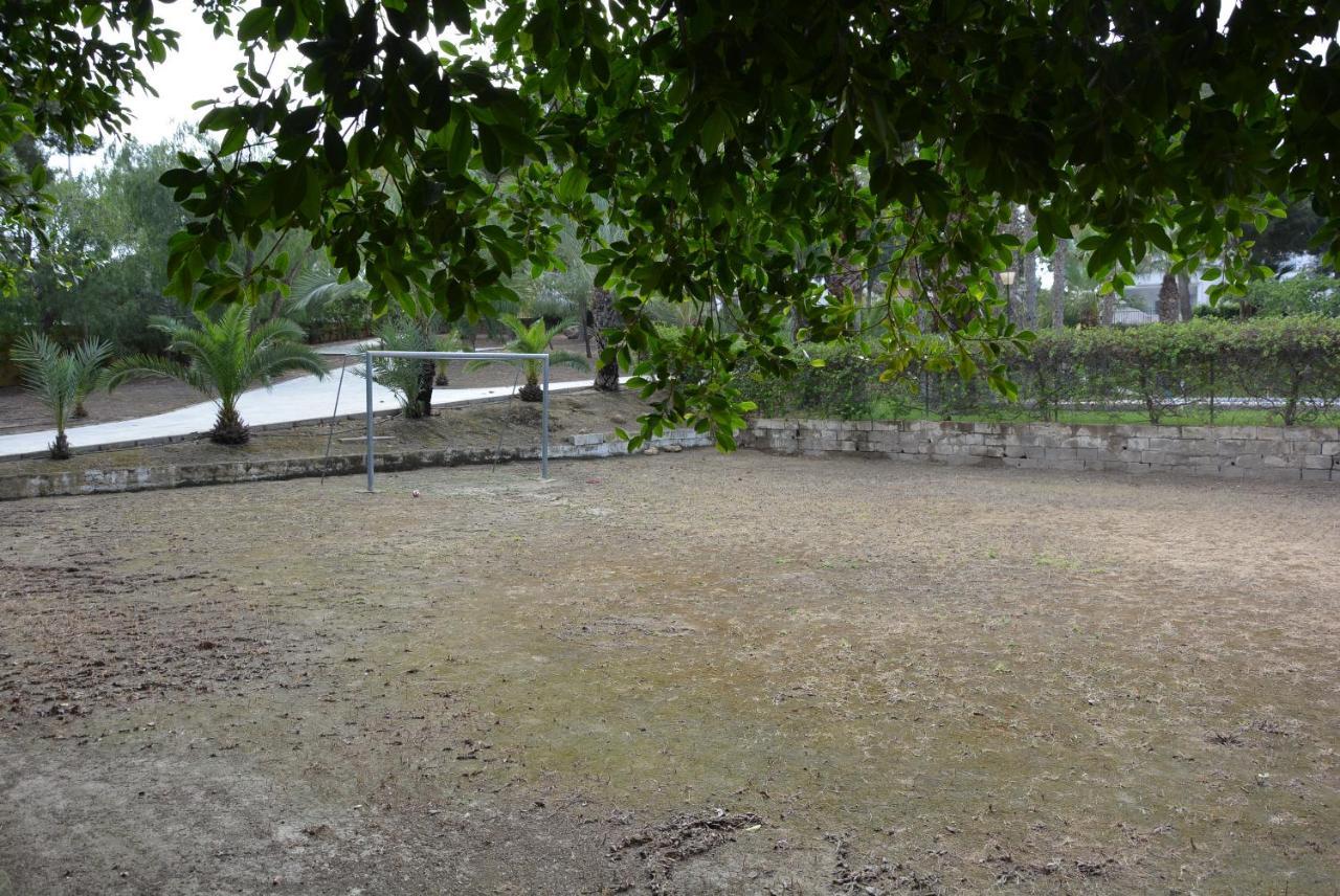 Palmeras, Piscina, Campo De Futbol Y Jardin Privados 马萨龙 外观 照片